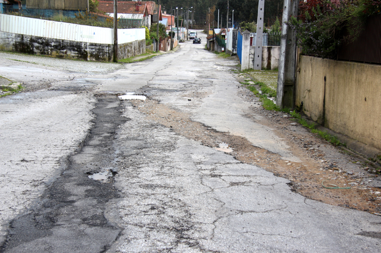 Rua de Vieiros - Fornos - Escapães